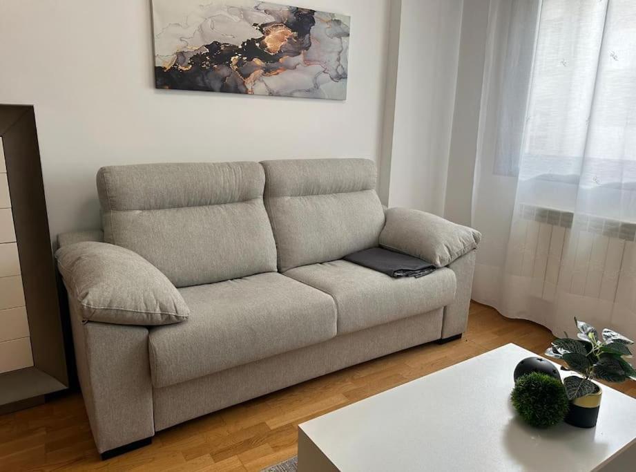 Studio 14 + Garaje Incluido. Nuevo, Elegante, Acogedor. Haro Exteriör bild