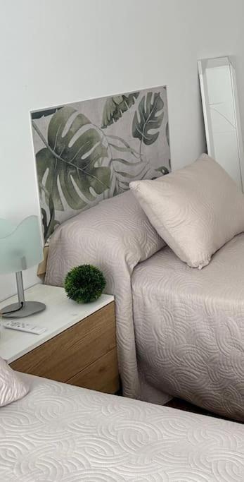 Studio 14 + Garaje Incluido. Nuevo, Elegante, Acogedor. Haro Exteriör bild